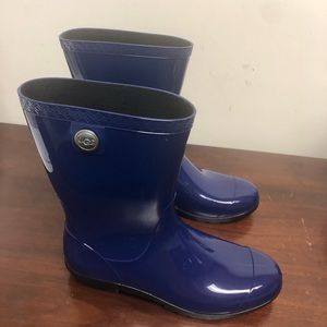 Blue Ugg Rain Boots with cushion inside